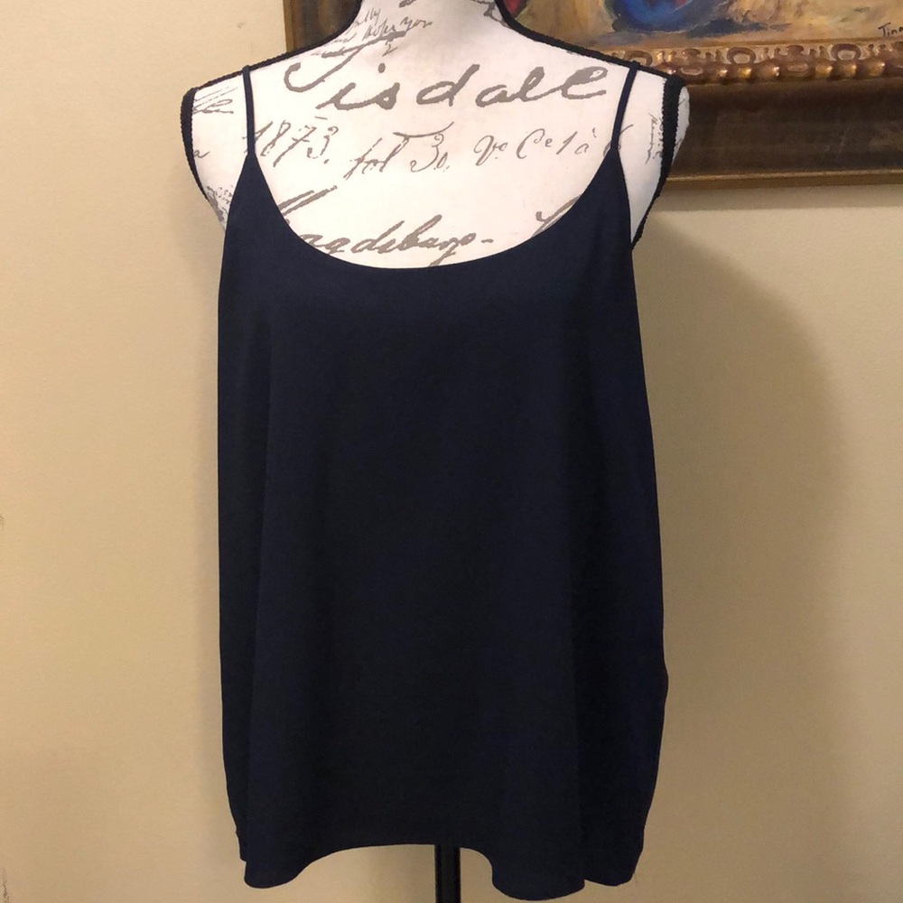 💙 Nordstrom Adjustable strap lined classic sleeveless camisole top